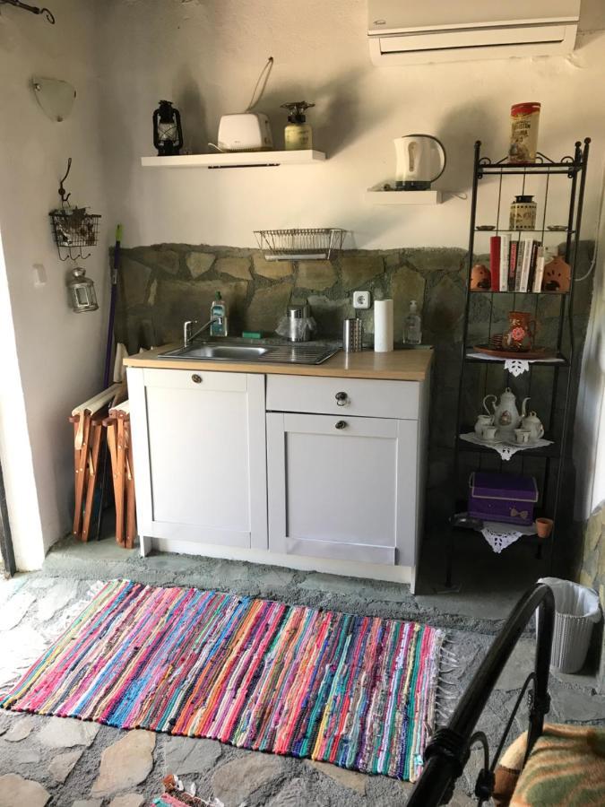 Gourgiana Apartments أندريتساينا المظهر الخارجي الصورة