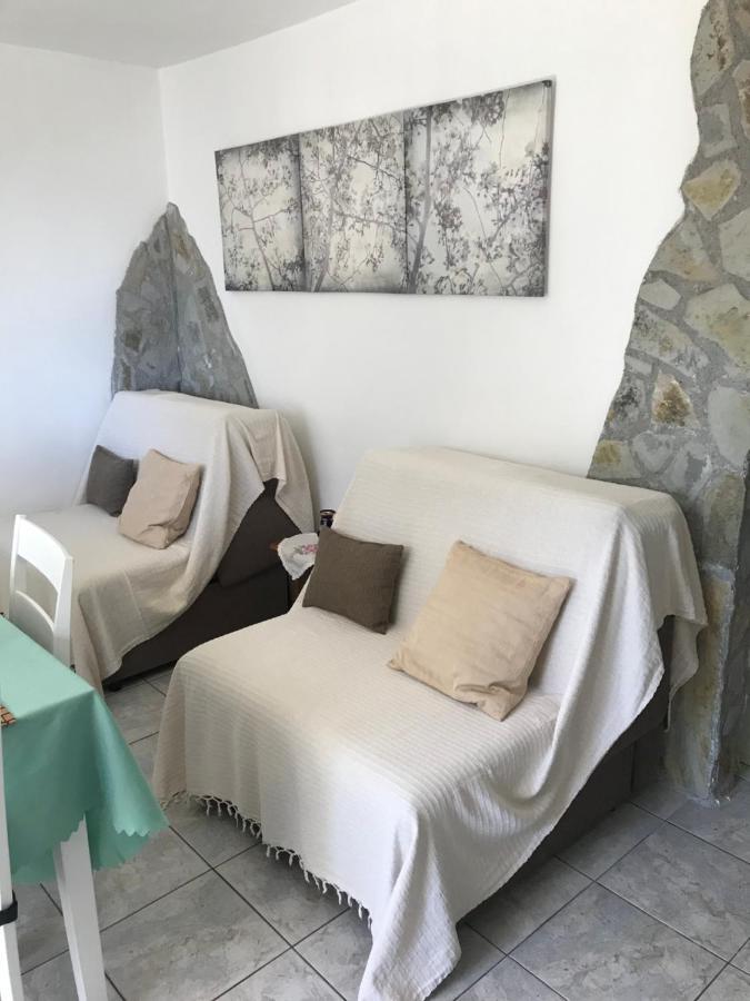 Gourgiana Apartments أندريتساينا المظهر الخارجي الصورة